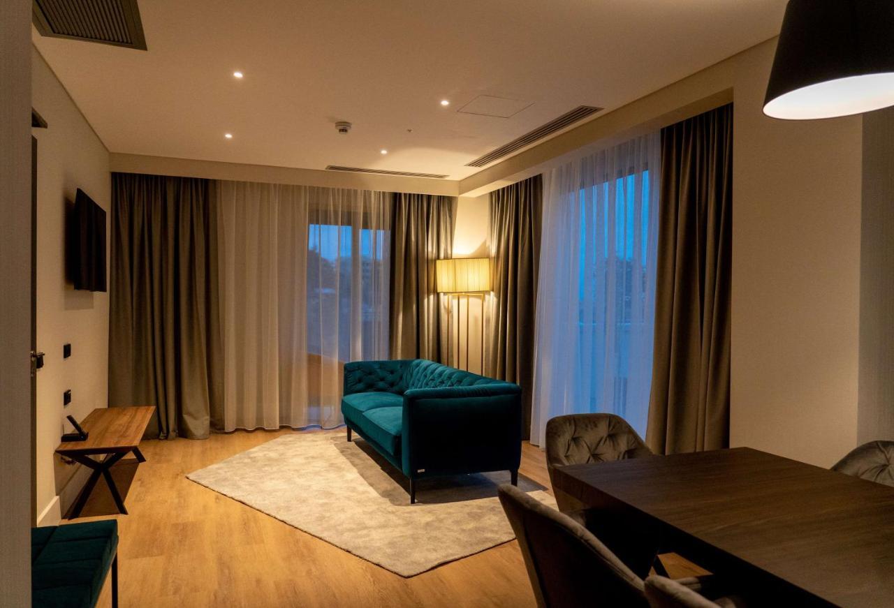Radisson Blu Aurum Hotel, Μπρασόβ Εξωτερικό φωτογραφία A suite at the hotel