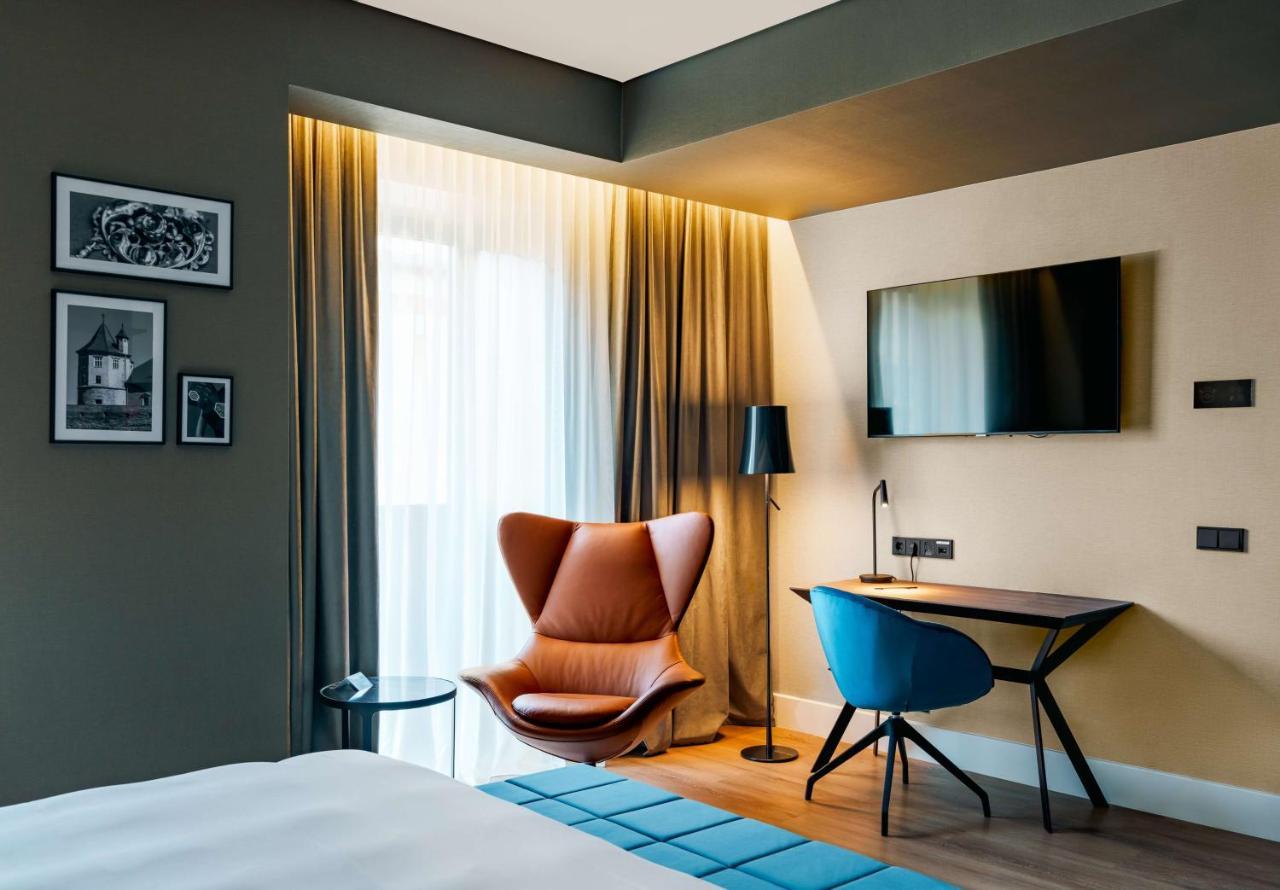 Radisson Blu Aurum Hotel, Μπρασόβ Εξωτερικό φωτογραφία